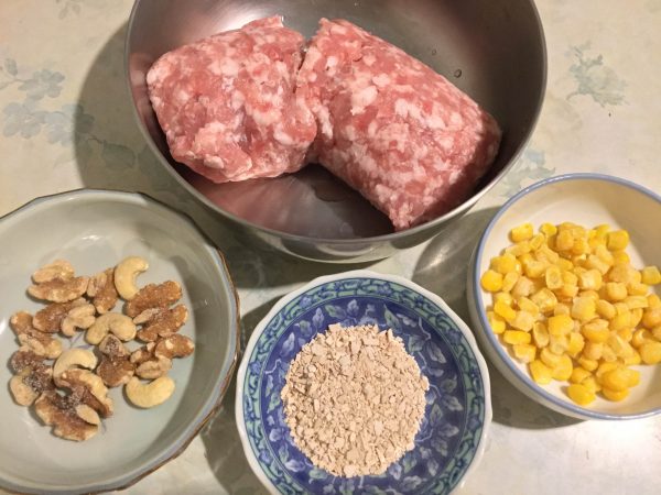 玉米堅果肉丸子1