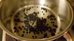 烘焙黑豆手炒黑豆-乾炒