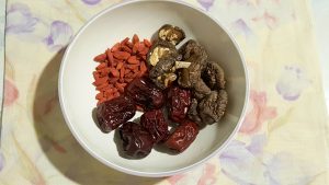 烘焙黑豆手炒黑豆--紅棗枸杞